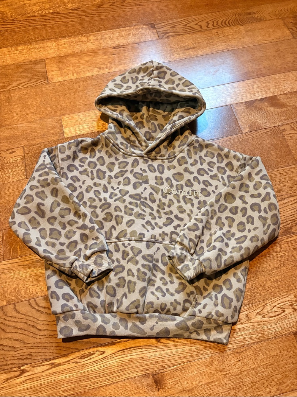 Comfort Leopard Print Hoodie for Kids - Picture 2 of 5